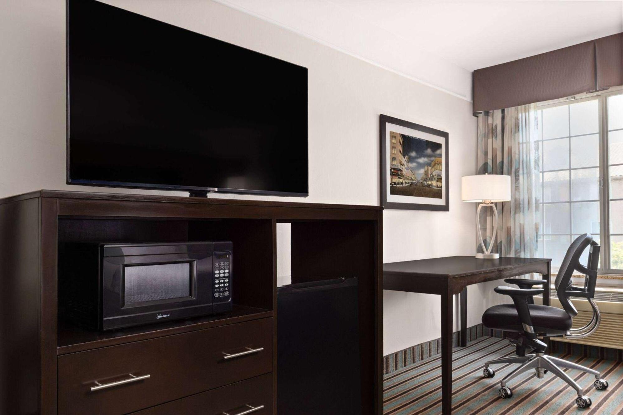 La Quinta By Wyndham Bakersfield North Hotel Luaran gambar