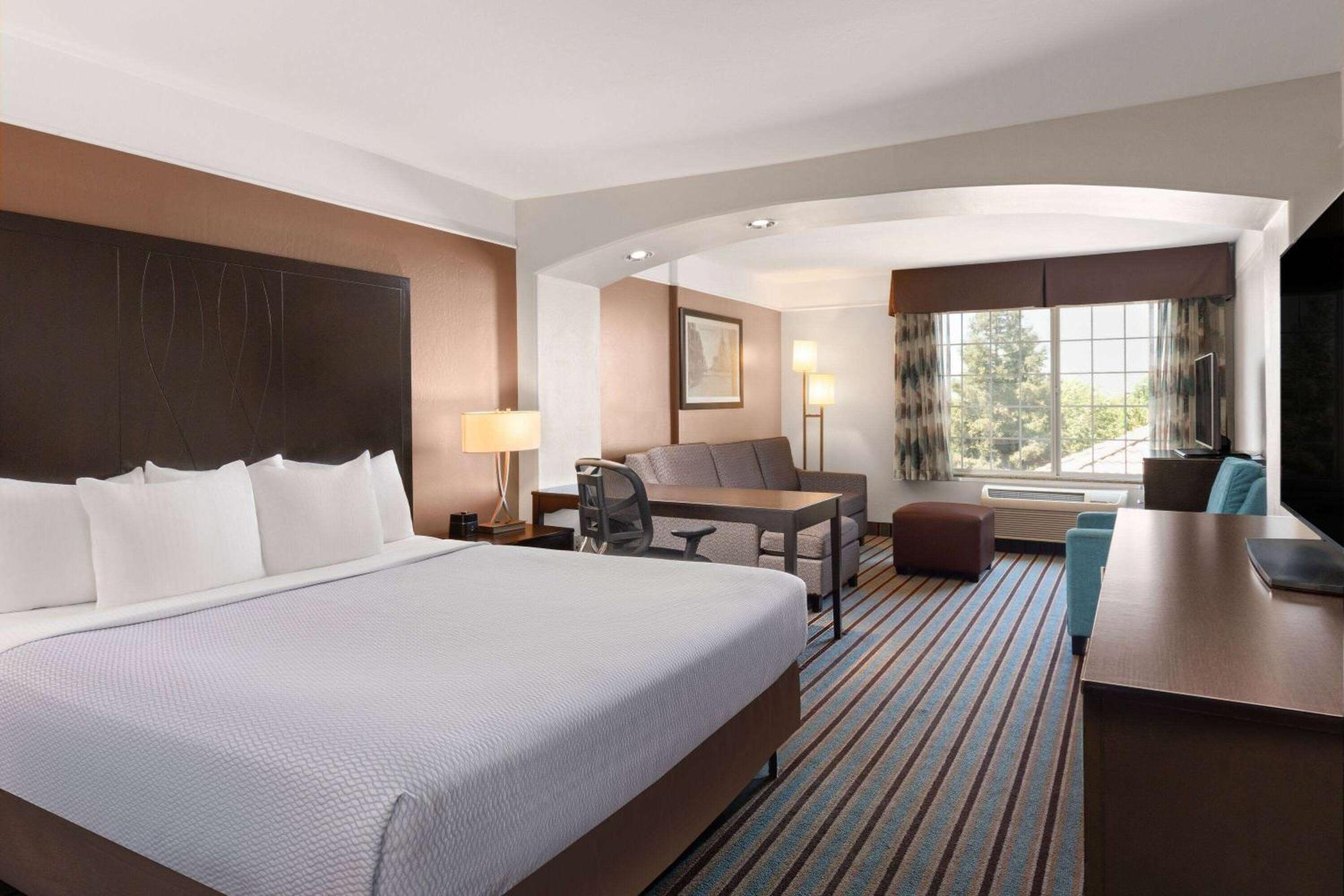 La Quinta By Wyndham Bakersfield North Hotel Luaran gambar